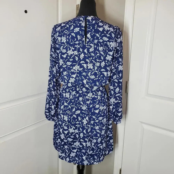 Express Blue Floral Dress Women's Size Small - Picture 11 of 15